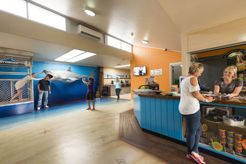 Port Lincoln YHA - Accommodation Asia 1
