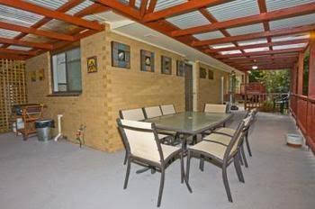 Kingsway Holiday Flats & Gariwerd House. - Accommodation Guide 6
