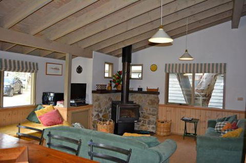 Warrejo - Accommodation Guide 5