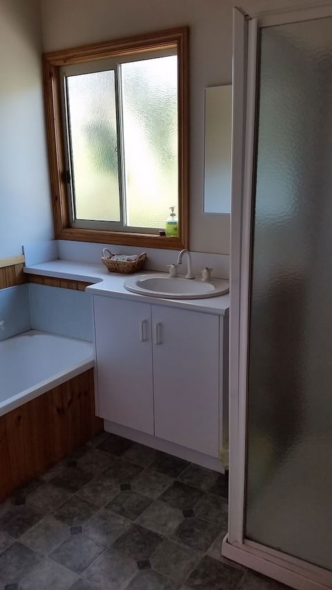 Awonga Cottages - Accommodation Asia 5
