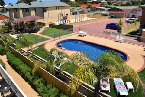 The Jetty Resort - Accommodation Guide 0