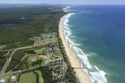 Diamond Beach Resort - Accommodation Asia 6