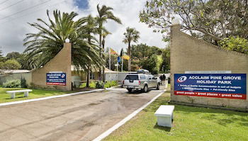 Acclaim Pine Grove Holiday Park - Accommodation Guide 4