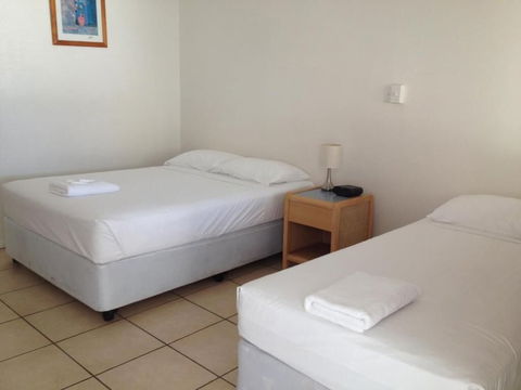 The Pearly Shell Motel - Accommodation Guide 6