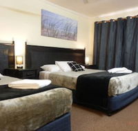 Flying Spur Motel - Accommodation Guide