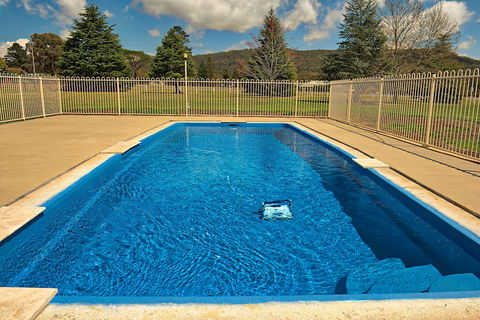 Bushmans Motor Inn - Accommodation Asia 4