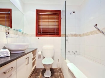 Wine And Roses B&B - Accommodation China 5