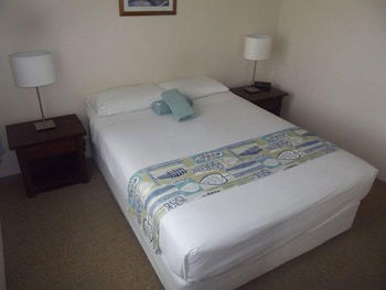 Pelican Shore Villas - Accommodation Asia 2