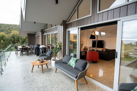Adventure Bay Retreat - Accommodation Asia 2