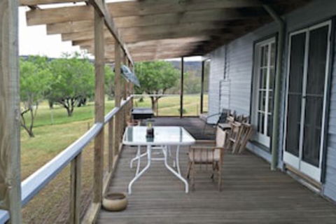Kinross Metcalfe Farm - Accommodation Guide 0