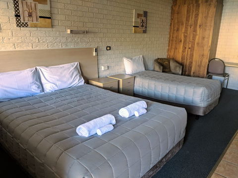 City Lights Motel - Accommodation Asia 2