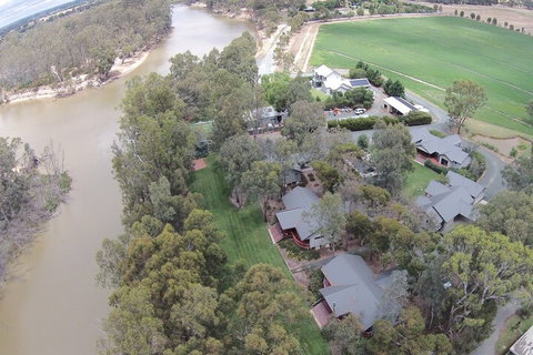 Riverspa Apartments - Accommodation Guide 4