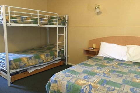 Parkville Motel - Accommodation Asia 1