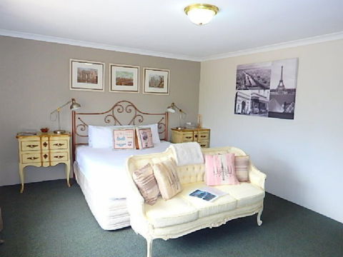 The Grandhouse York - Accommodation Guide 6