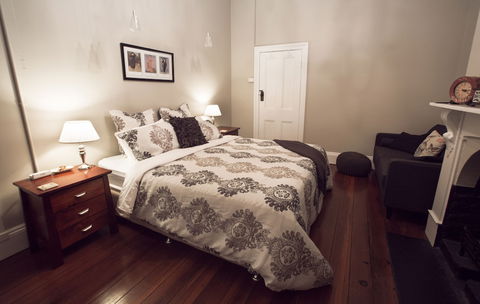 Dunmoylen House - Accommodation China 5