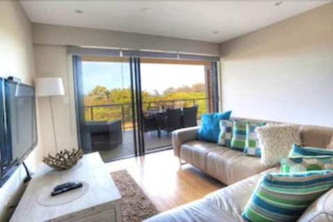 Loka Santi - Accommodation Asia 6