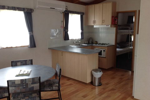 McLean Beach Holiday Park - Accommodation Asia 0
