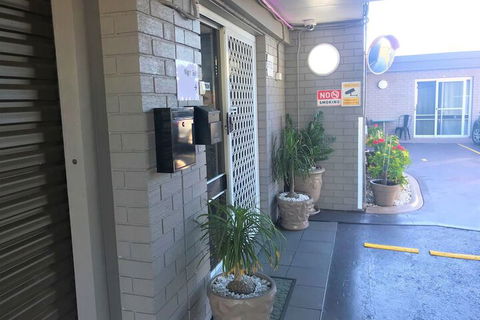 Toukley Motor Inn - Accommodation Asia 7