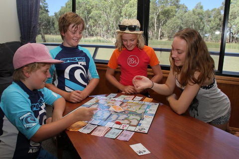 Mildura Houseboats - Accommodation Asia 2