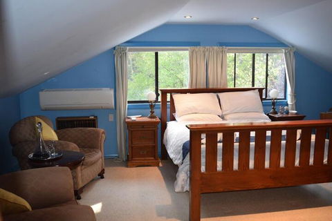 Dingley Dell - Accommodation Asia 5