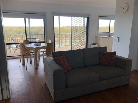 Lake Talbot Tourist Park - Accommodation Guide 5