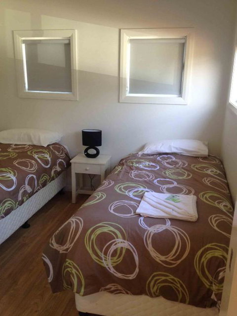 Lake Talbot Tourist Park - Accommodation Guide 2