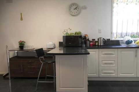 Rose Avenue Home Stay - Accommodation Asia 3
