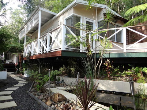 Eumundi Yacht Club B & B - Accommodation China 6