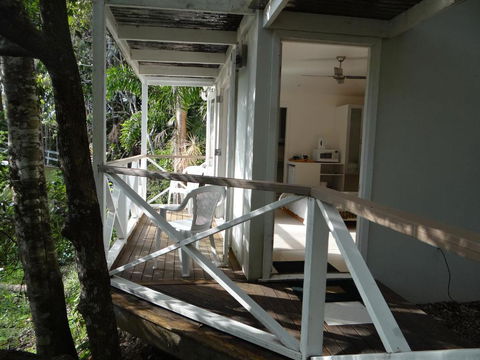 Eumundi Yacht Club B & B - Accommodation China 3