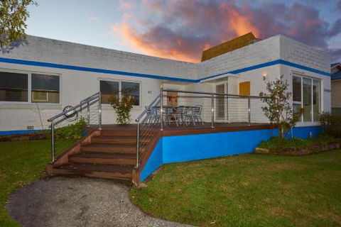 Bridport Holiday Rental - Accommodation Guide 3