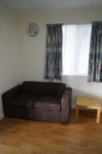Lake Albert Caravan Park - Accommodation Asia 4