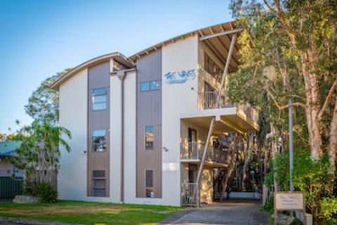 The Waves Port Macquarie - Accommodation Guide 0