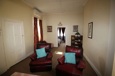 Olinda Country Cottages - Accommodation Asia 3