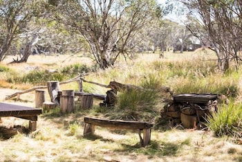 Wrens View - Accommodation Guide 0