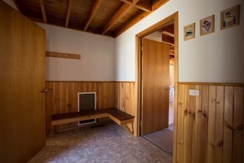 Wrens View - Accommodation Guide 1