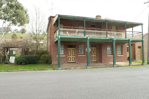 Stoke House Bed And Breakfast - Accommodation Guide 0