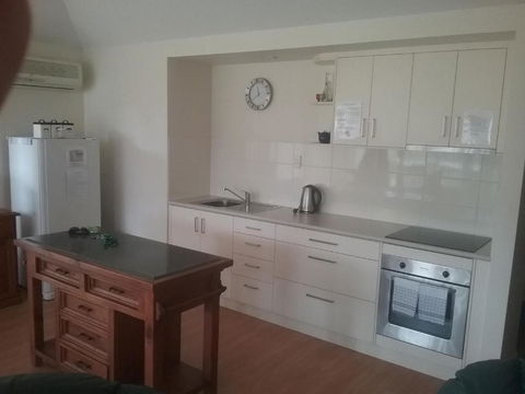 Seaside Villas - Accommodation Asia 4