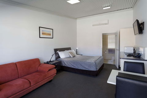 Gunnedah Lodge Motel - Accommodation Asia 6