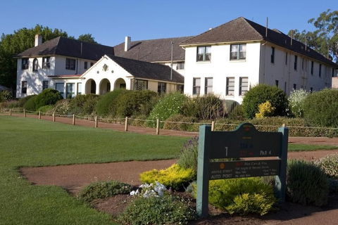 The Dormie House - On The Golf Course - Accommodation Guide 3