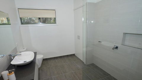 Country Lane Cottage - Accommodation Asia 2