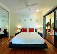 Misty Mountains Rainforest Retreat