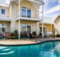 Seaside Spa Retreat - Accommodation Asia