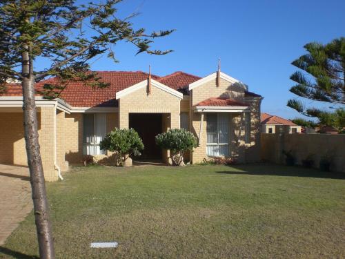 Wannanup WA Accommodation Guide