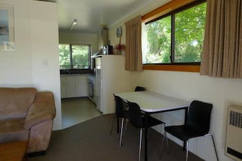 Willaway Motel Apartments - Accommodation Guide 2