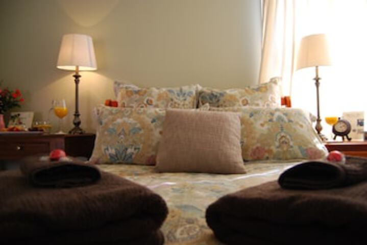 Stanhope Gardens NSW Accommodation Asia