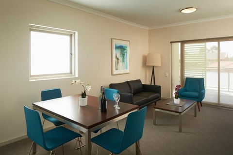 Baileys Serviced Apartments - Accommodation Asia 3