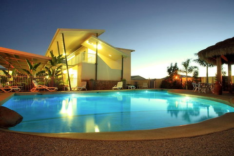 Mayfair Motel Emerald - Accommodation Guide 4