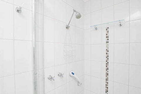 112 Olive Apartments - Accommodation Asia 2