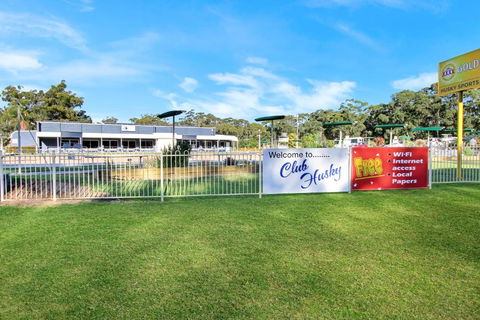 Jervis Bay Waterfront - Accommodation Guide 3