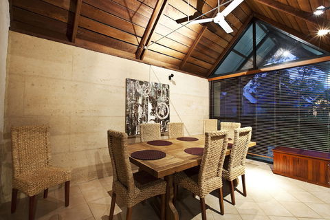 Whalers Cove Villas - Accommodation Asia 1